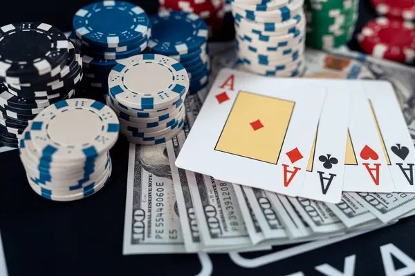 Detailed paytable and bonus feature breakdown for cinta69 login slot game